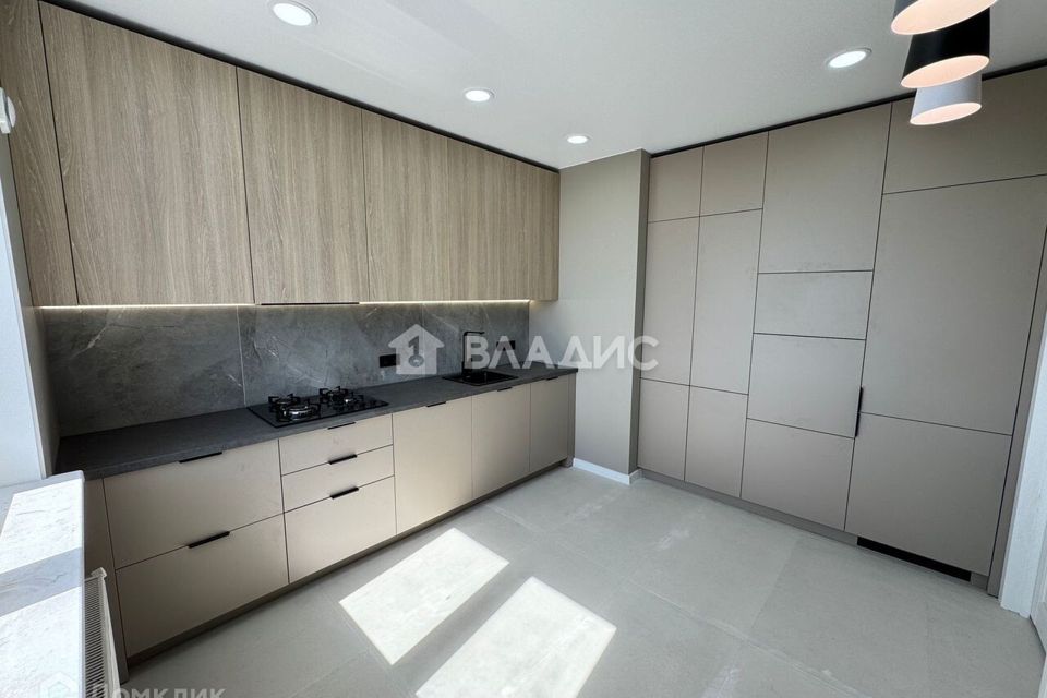 Продаётся 2-комнатная квартира, 64.1 м²
