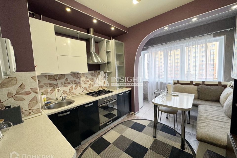 Продаётся 2-комнатная квартира, 57.3 м²