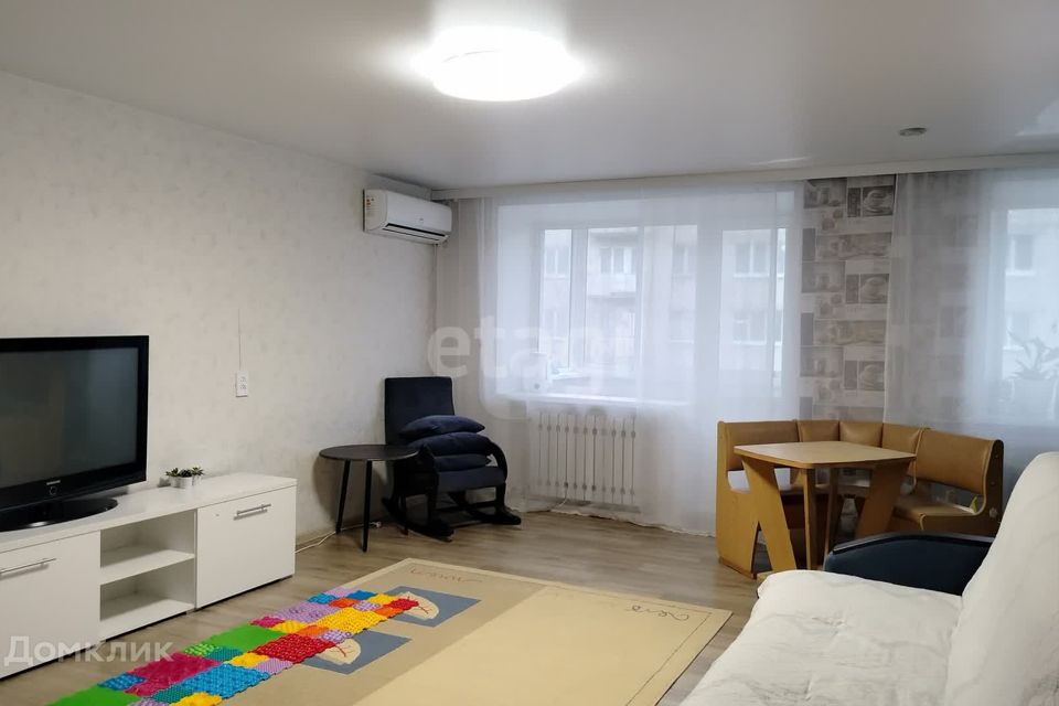 Продаётся 3-комнатная квартира, 59.1 м²