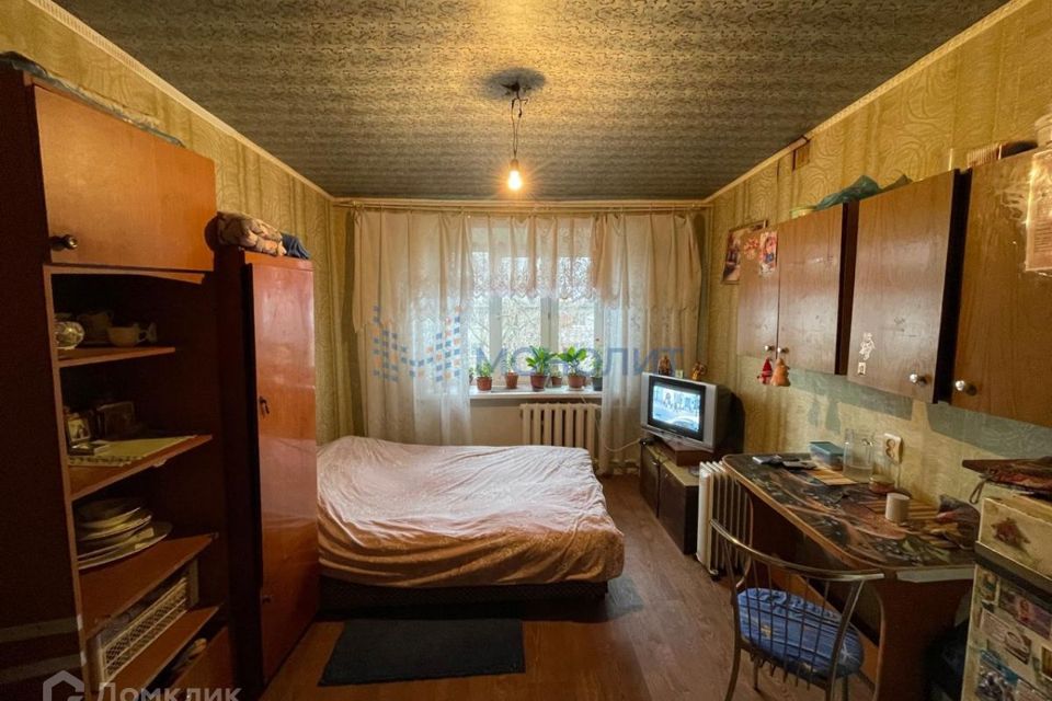 Продаётся комната в 8-комн. квартире, 13 м²