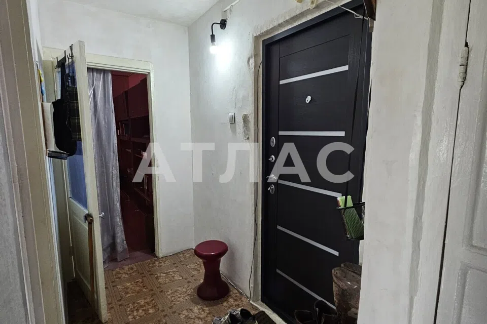 Продаётся 3-комнатная квартира, 57.6 м²