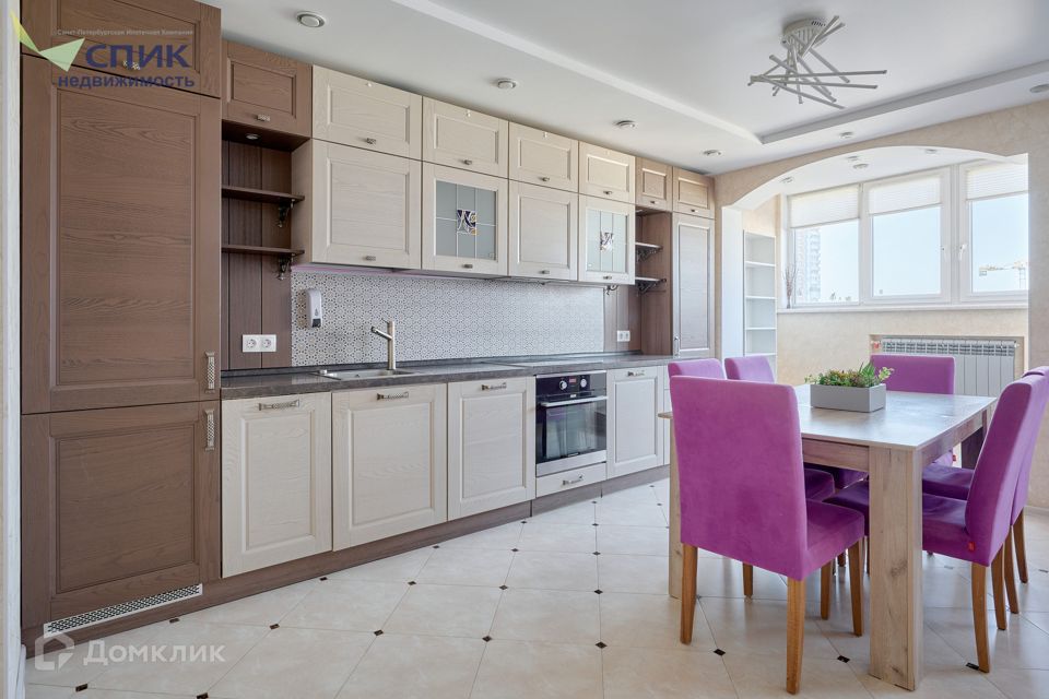Продаётся 2-комнатная квартира, 80 м²