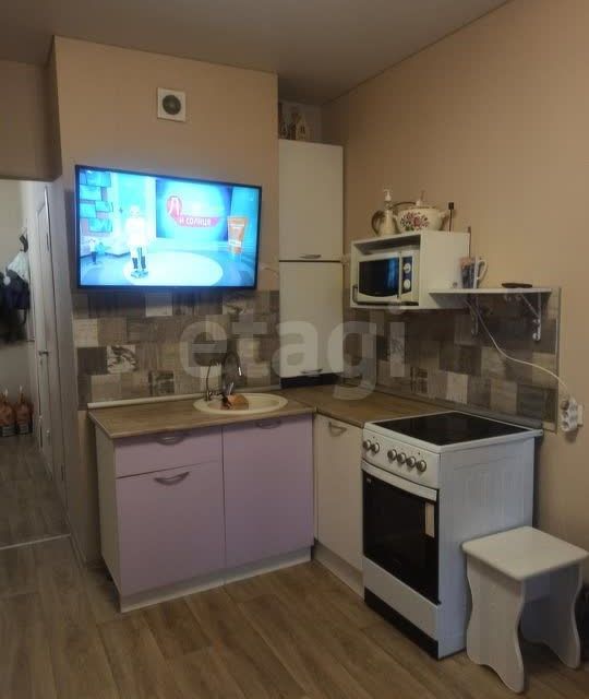 Сдаётся 1-комнатная квартира, 42 м²