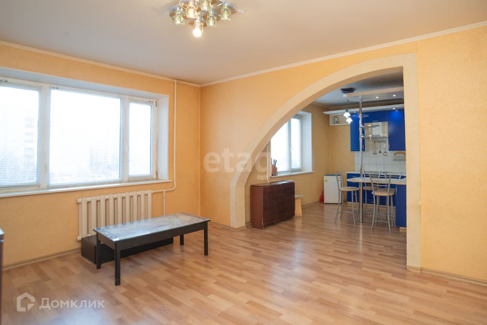 Продаётся 3-комнатная квартира, 65.9 м²