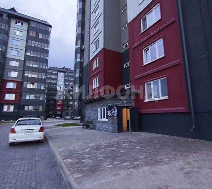 Продаётся 1-комнатная квартира, 35.6 м²