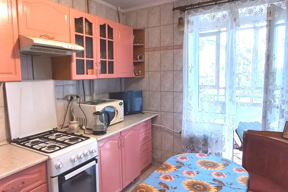 Сдаётся 2-комнатная квартира, 47.6 м²