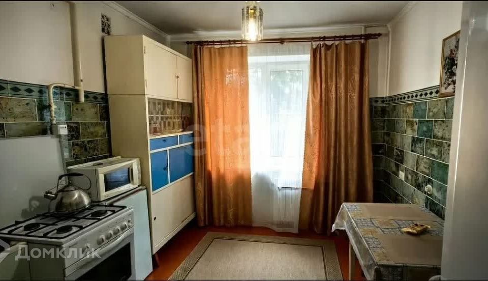 Продаётся 3-комнатная квартира, 56 м²
