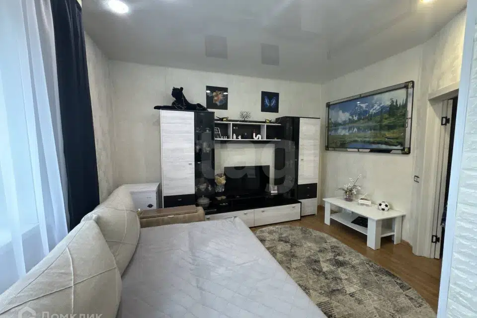 Продаётся 2-комнатная квартира, 64.2 м²