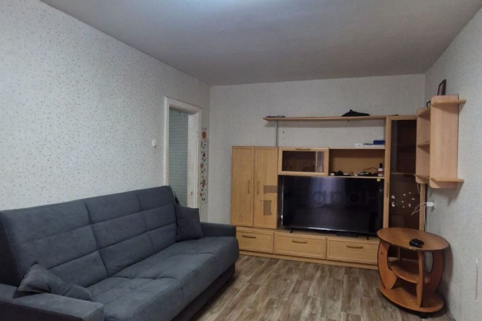 Продаётся 3-комнатная квартира, 63.5 м²