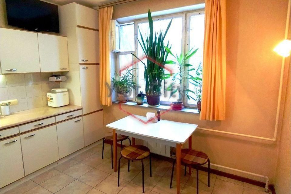 Сдаётся 3-комнатная квартира, 76.9 м²