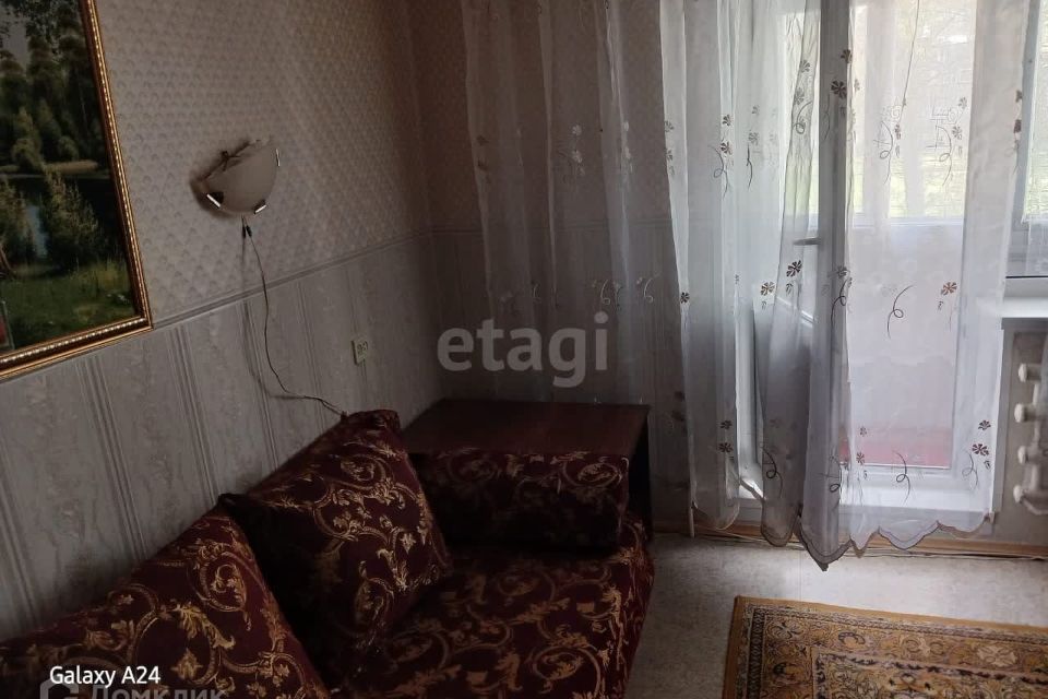 Сдаётся 2-комнатная квартира, 52.4 м²