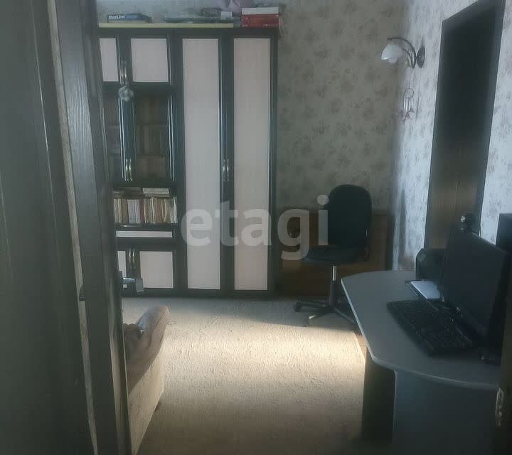 Продаётся 3-комнатная квартира, 59.3 м²