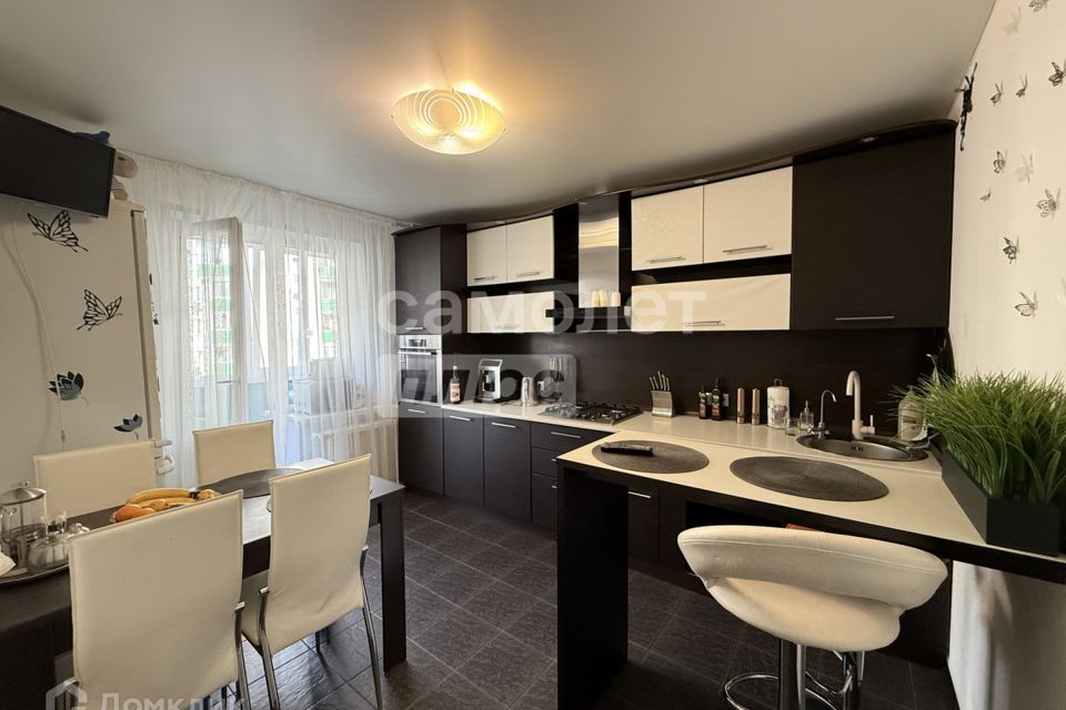 Продаётся 3-комнатная квартира, 67.1 м²