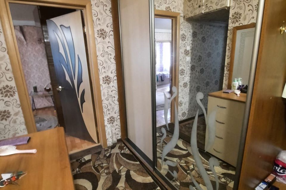 Продаётся 3-комнатная квартира, 49.9 м²