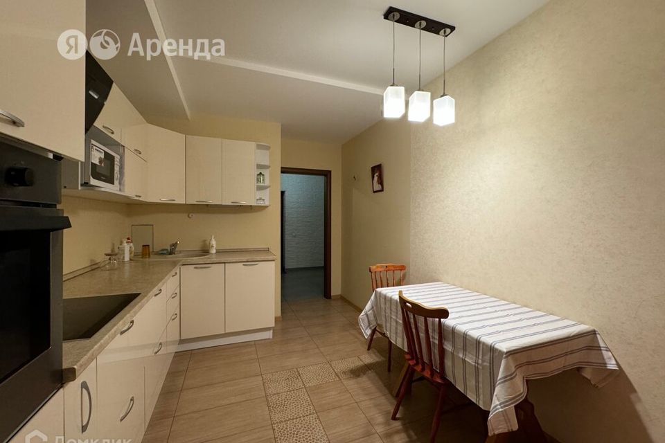 Сдаётся 1-комнатная квартира, 48 м²