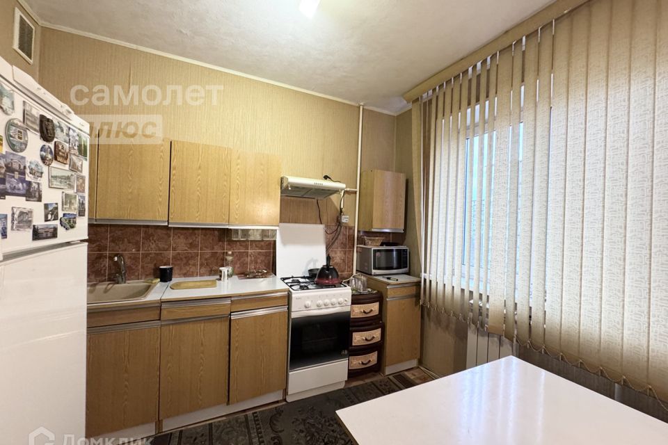 Продаётся 3-комнатная квартира, 63.2 м²