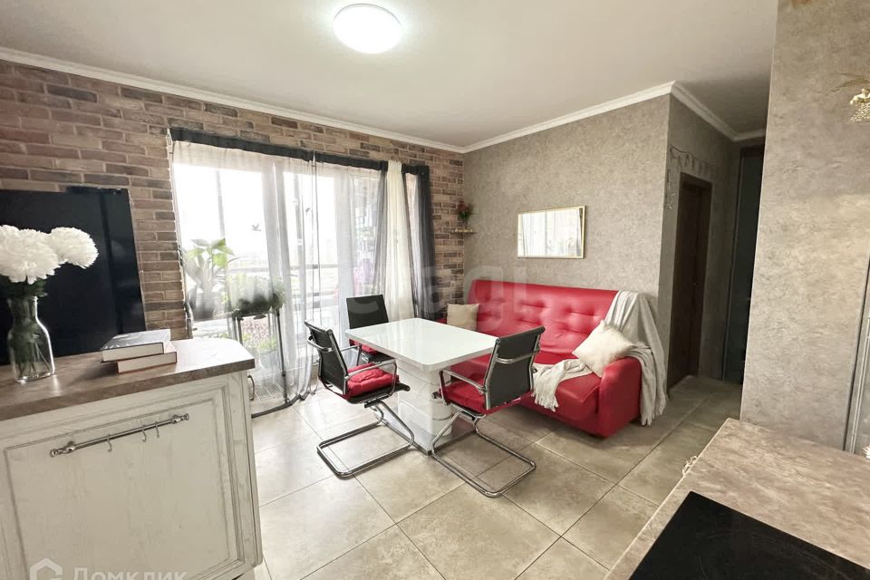 Продаётся 2-комнатная квартира, 55 м²