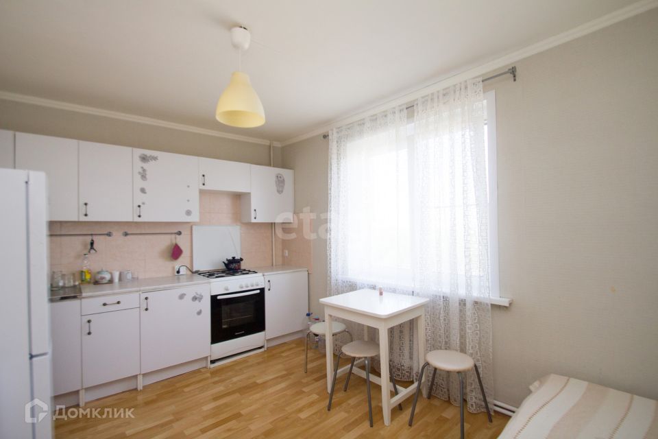 Продаётся 2-комнатная квартира, 63.2 м²