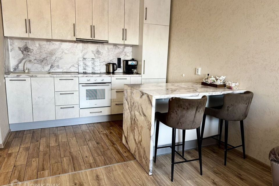 Сдаётся 3-комнатная квартира, 54.2 м²