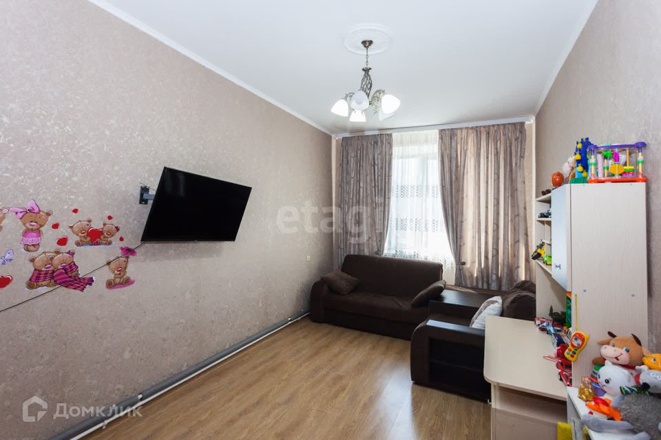 Продаётся 2-комнатная квартира, 69.1 м²