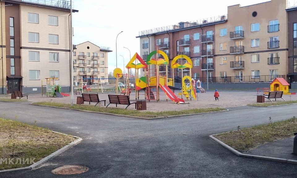 Продаётся 2-комнатная квартира, 49.2 м²