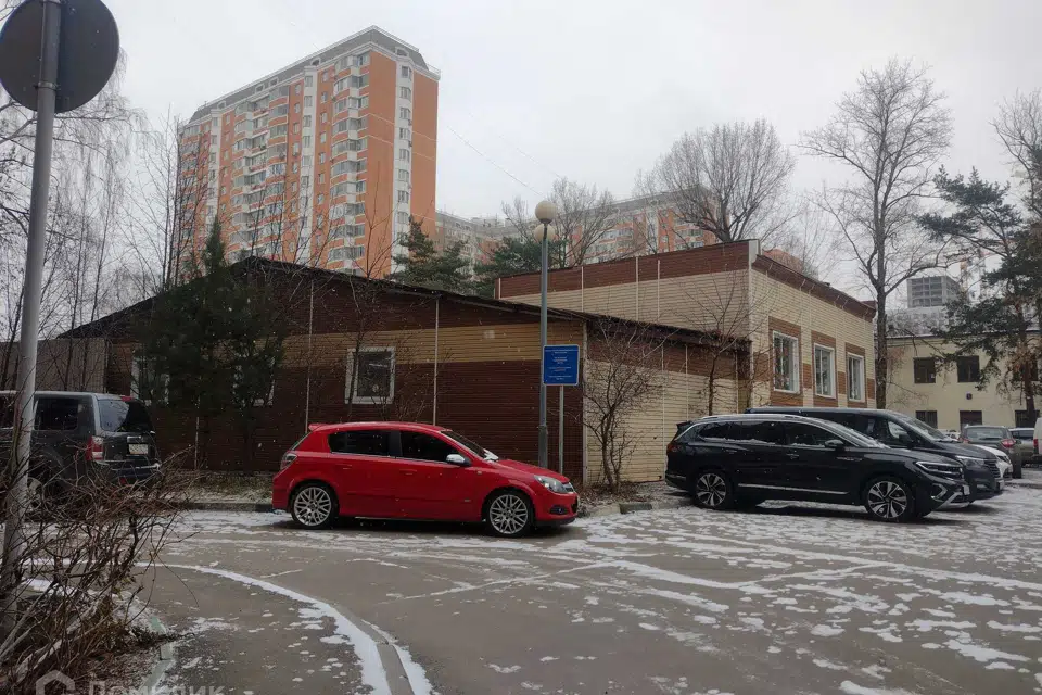 Продаётся помещение своб. назначения, 347.8 м²