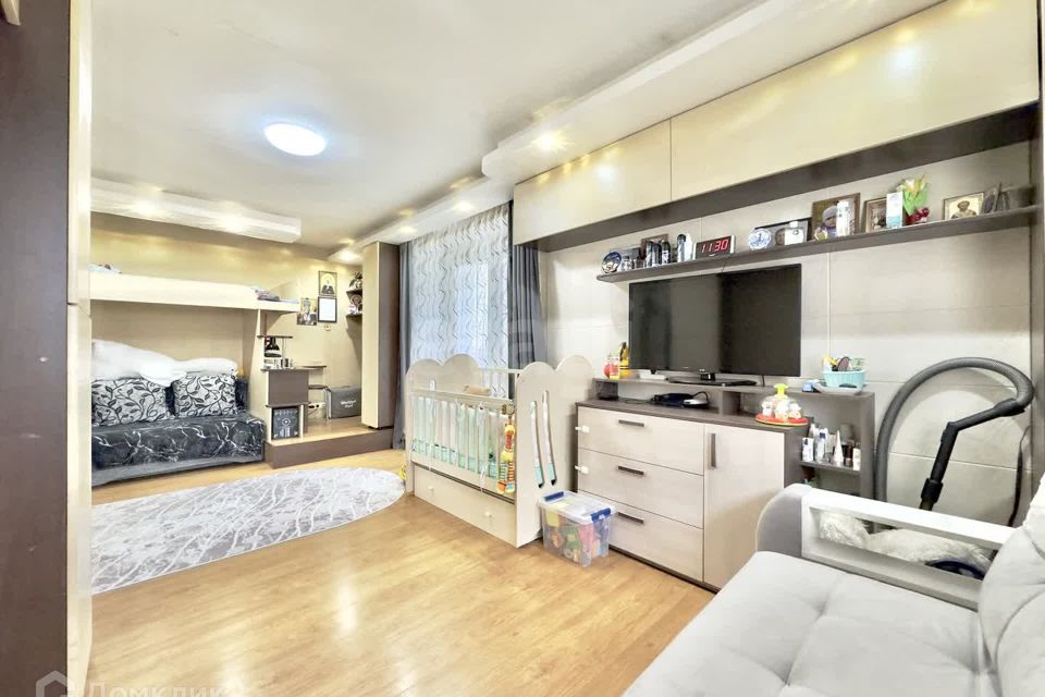 Продаётся 1-комнатная квартира, 38.6 м²