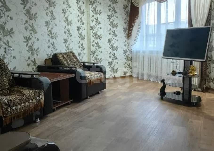 Продаётся 3-комнатная квартира, 63.3 м²