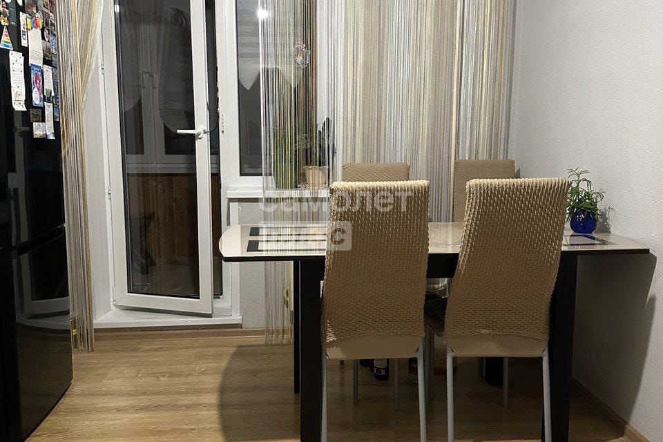 Продаётся 3-комнатная квартира, 75 м²