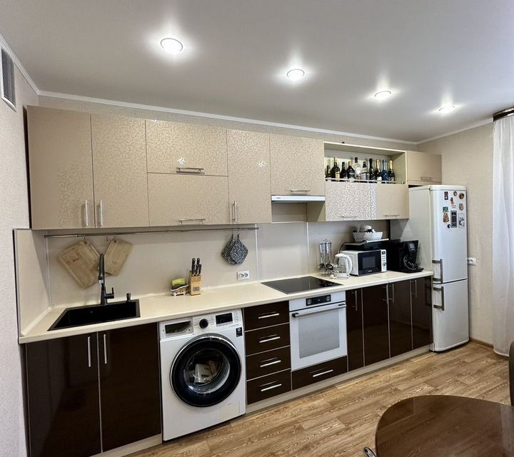 Продаётся 2-комнатная квартира, 58.7 м²