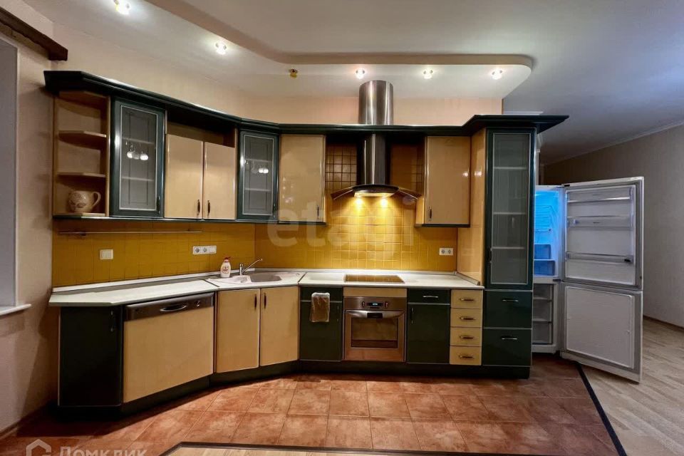 Сдаётся 3-комнатная квартира, 82.5 м²