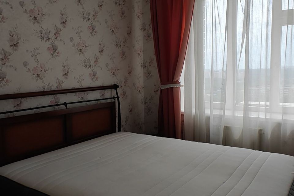 Сдаётся 2-комнатная квартира, 63.7 м²