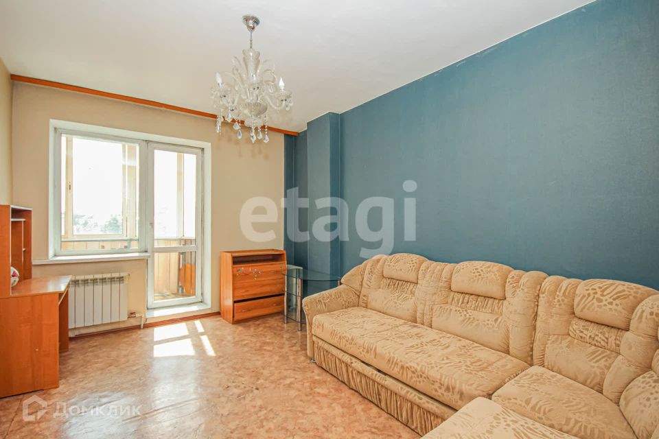 Продаётся 2-комнатная квартира, 56.9 м²