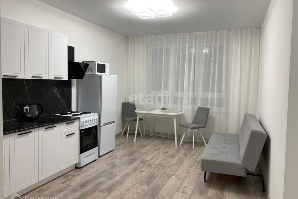 Сдаётся 2-комнатная квартира, 55.4 м²