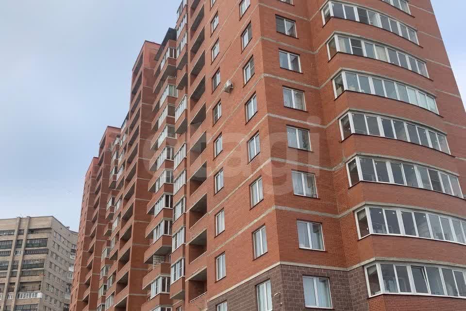 Продаётся 2-комнатная квартира, 57.8 м²