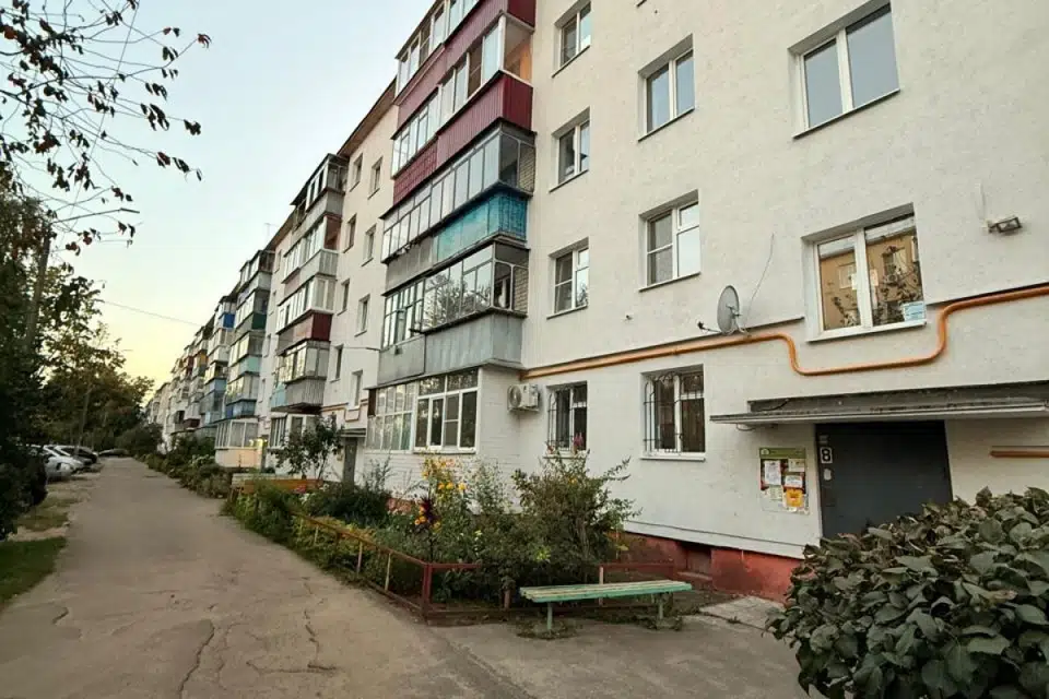 Продаётся 3-комнатная квартира, 58.7 м²