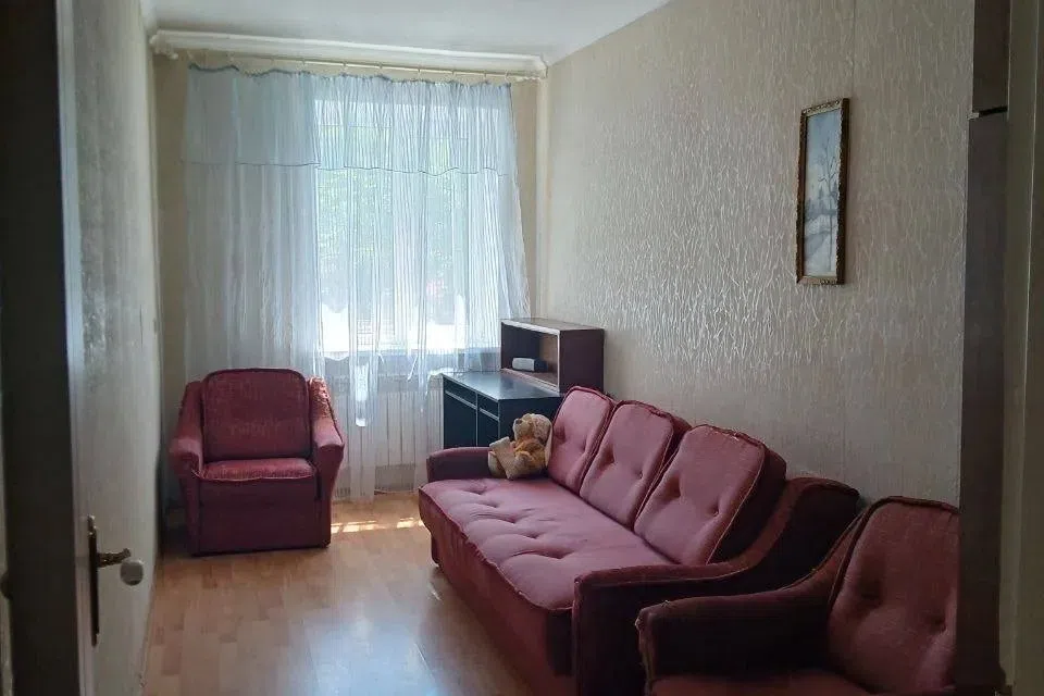 Продаётся 3-комнатная квартира, 53.5 м²