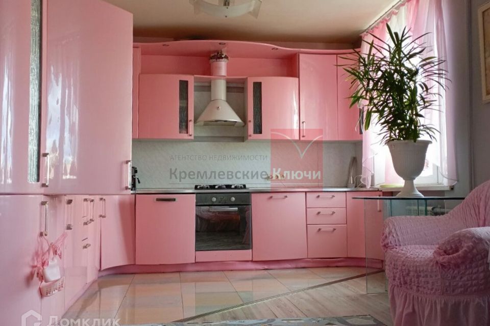 Продаётся 2-комнатная квартира, 82.5 м²