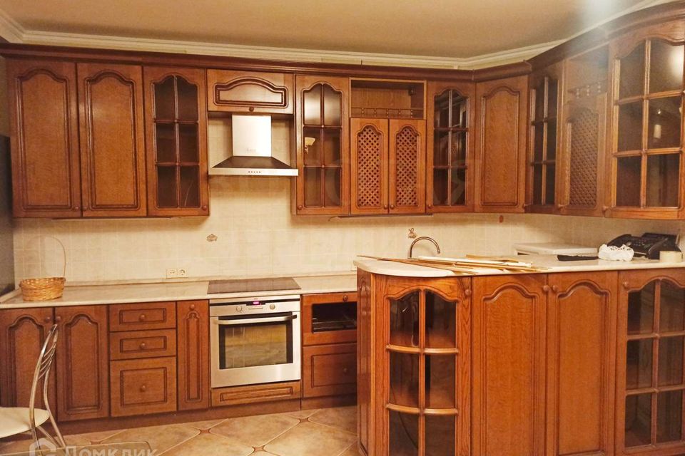 Продаётся 3-комнатная квартира, 104.3 м²