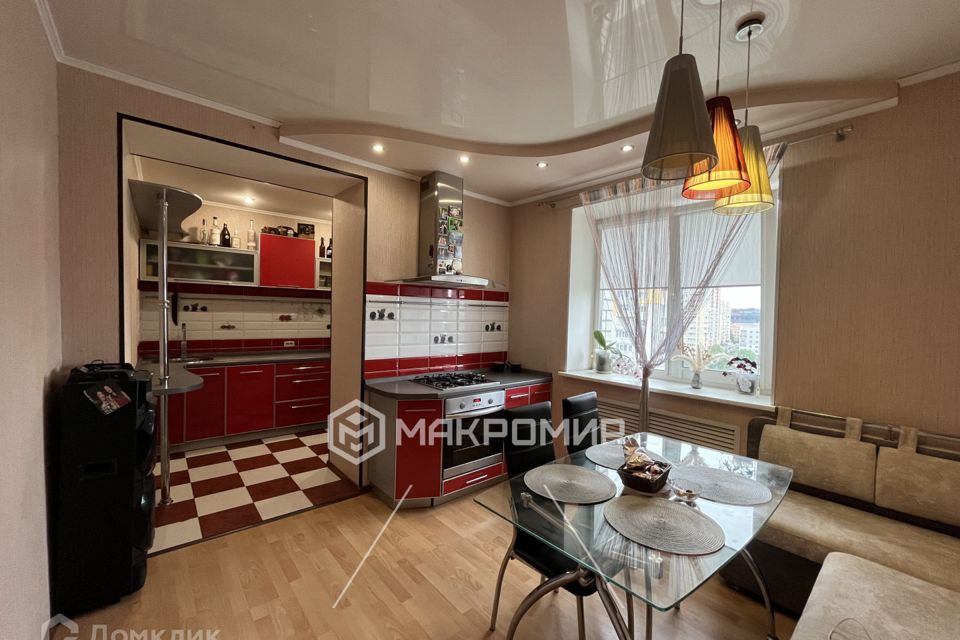 Продаётся 3-комнатная квартира, 85 м²