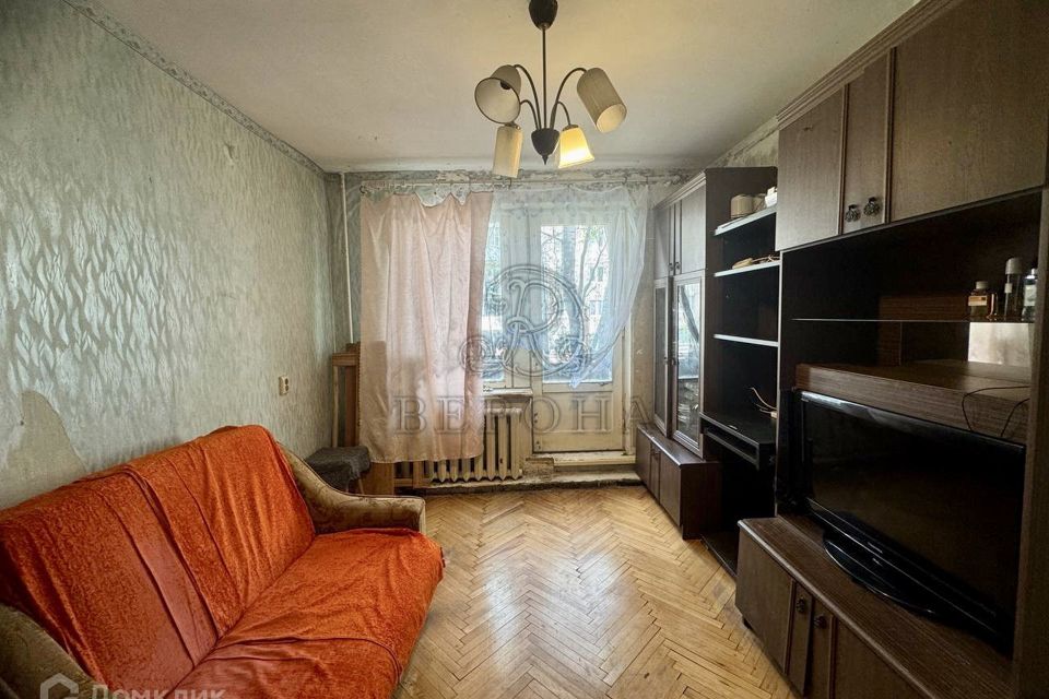 Сдаётся 2-комнатная квартира, 42 м²