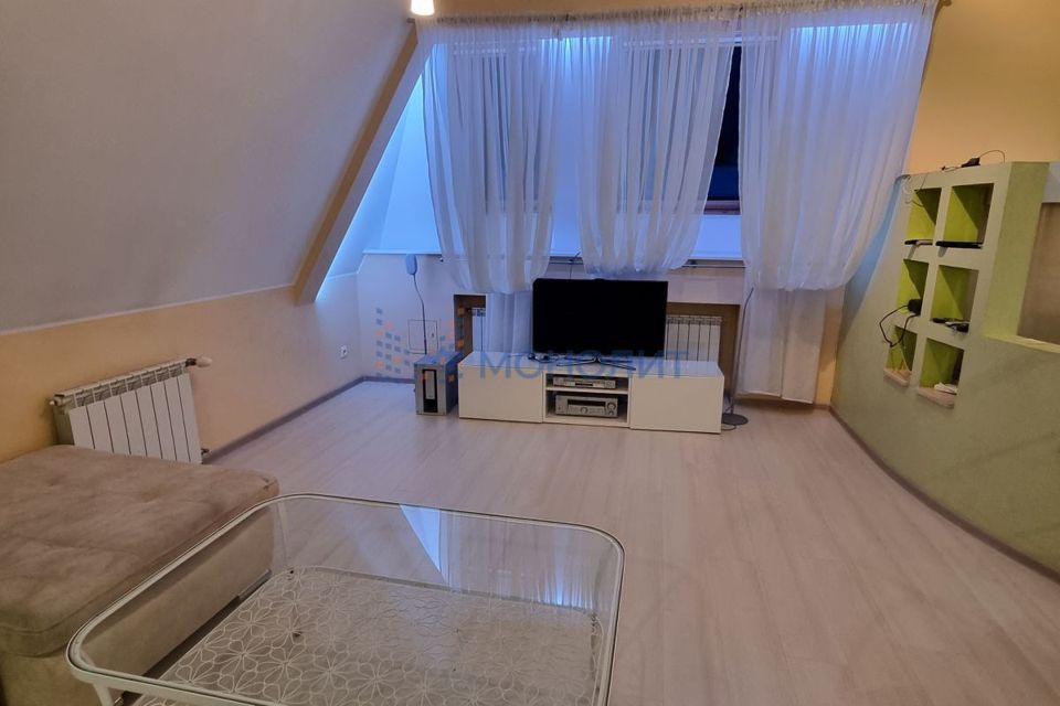 Продаётся 2-комнатная квартира, 75 м²