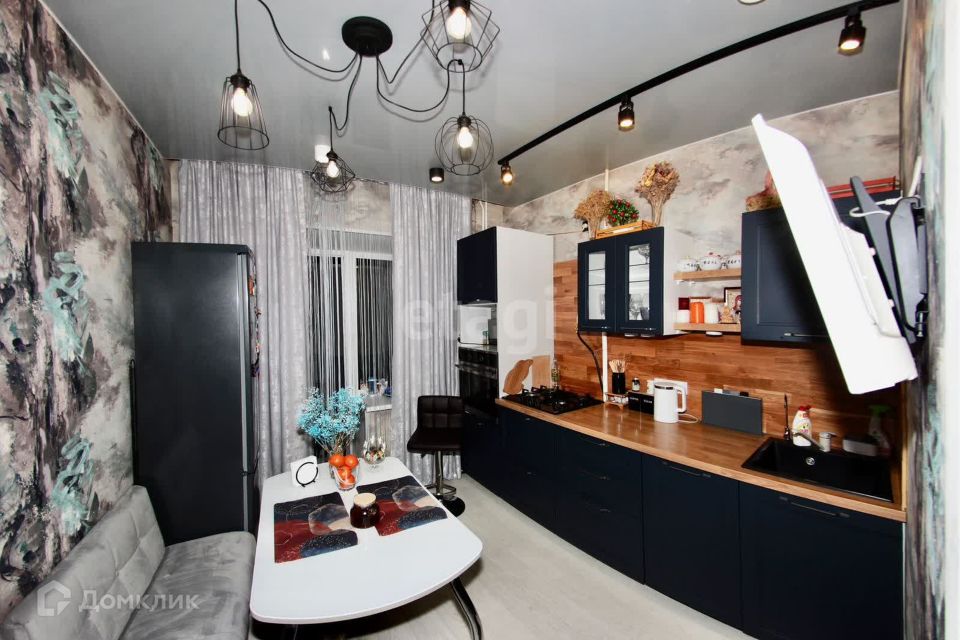 Продаётся 2-комнатная квартира, 57 м²