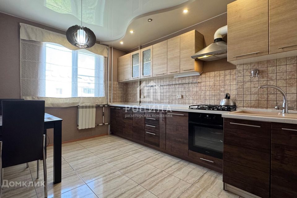 Продаётся 3-комнатная квартира, 68.8 м²