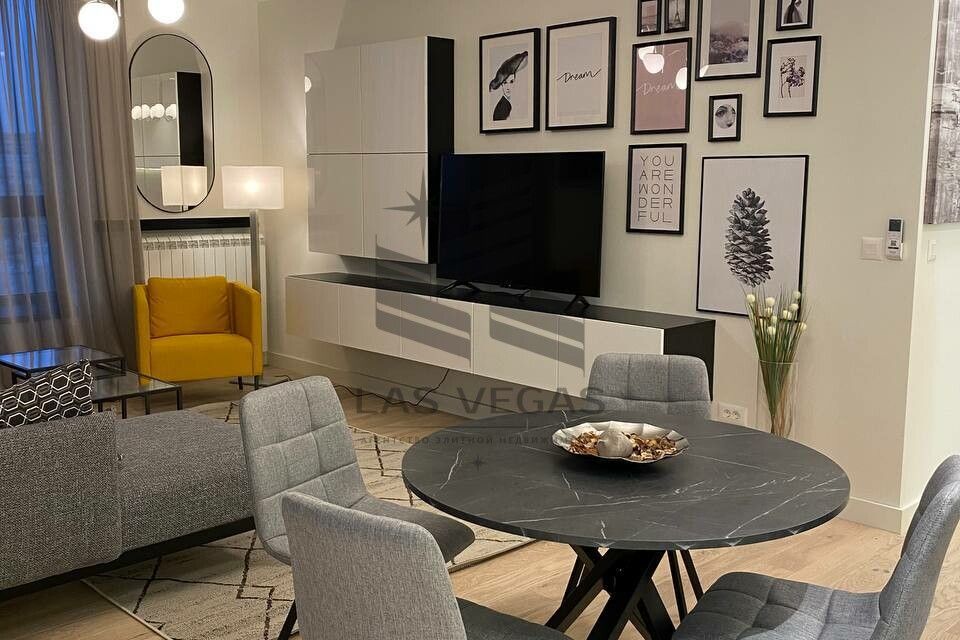 Сдаётся 4-комнатная квартира, 90 м²