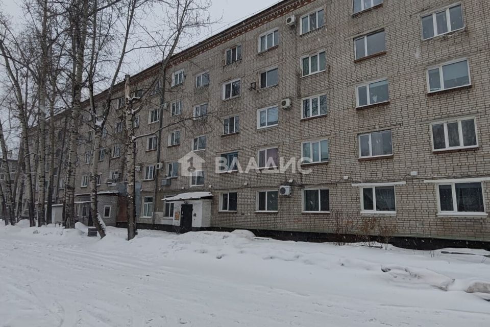 Продаётся комната в 5-комн. квартире, 20.9 м²