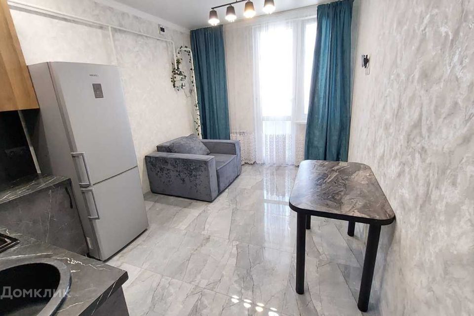 Продаётся 1-комнатная квартира, 45 м²