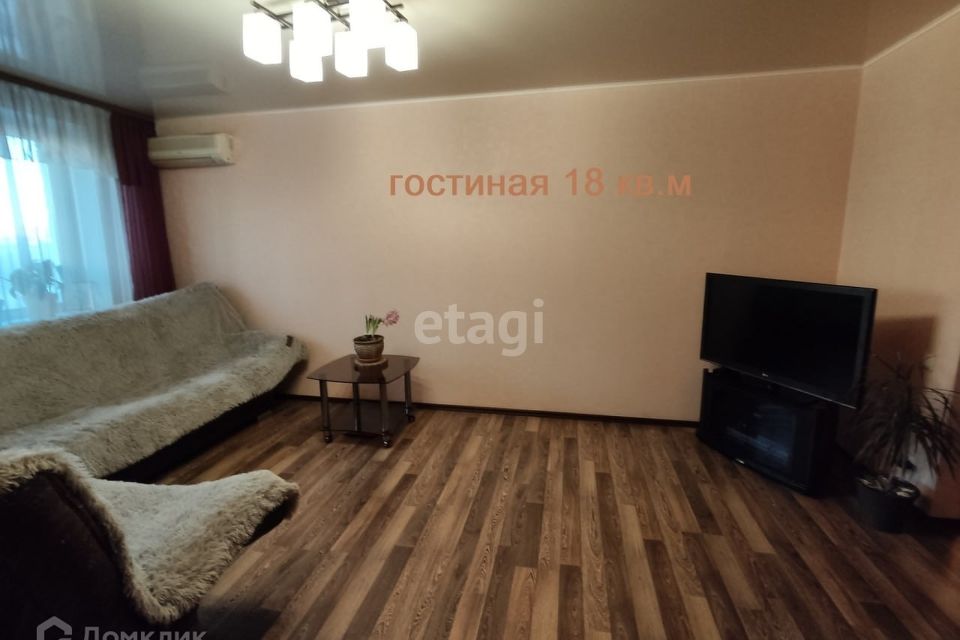 Продаётся 5-комнатная квартира, 115 м²