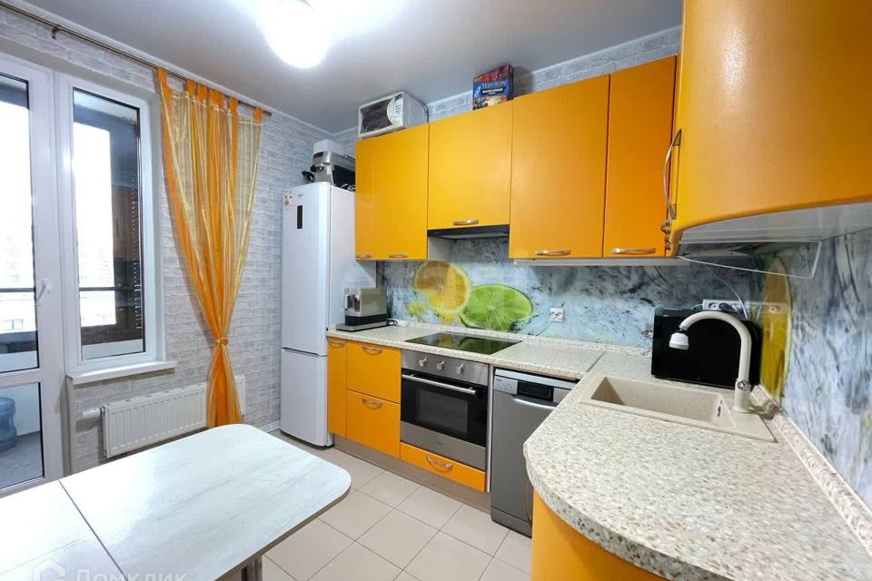 Продаётся 2-комнатная квартира, 48.5 м²