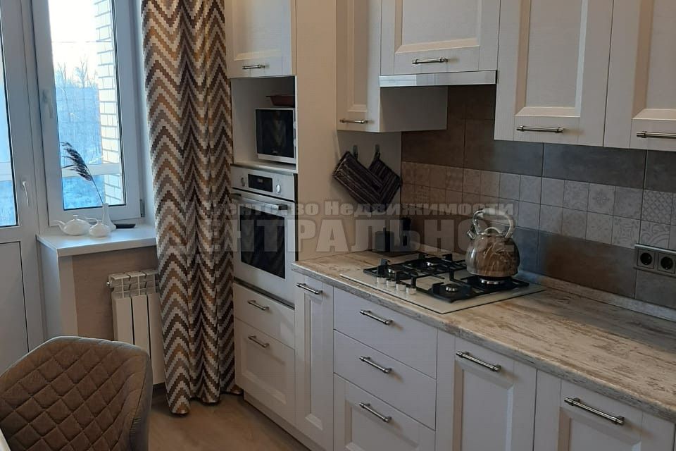 Продаётся 1-комнатная квартира, 45 м²